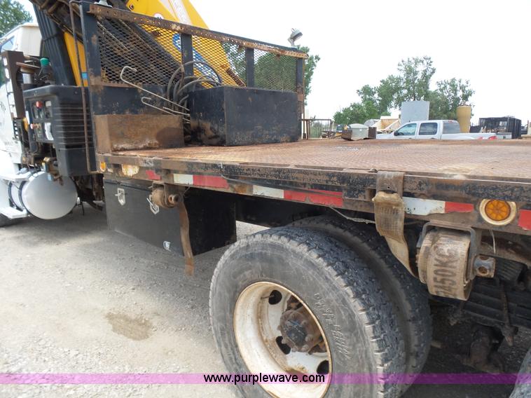 image for item K3175 2005 Sterling flatbed truck with knuckle boom