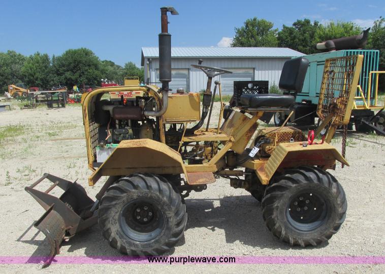 image for item K4068 Mini log skidder