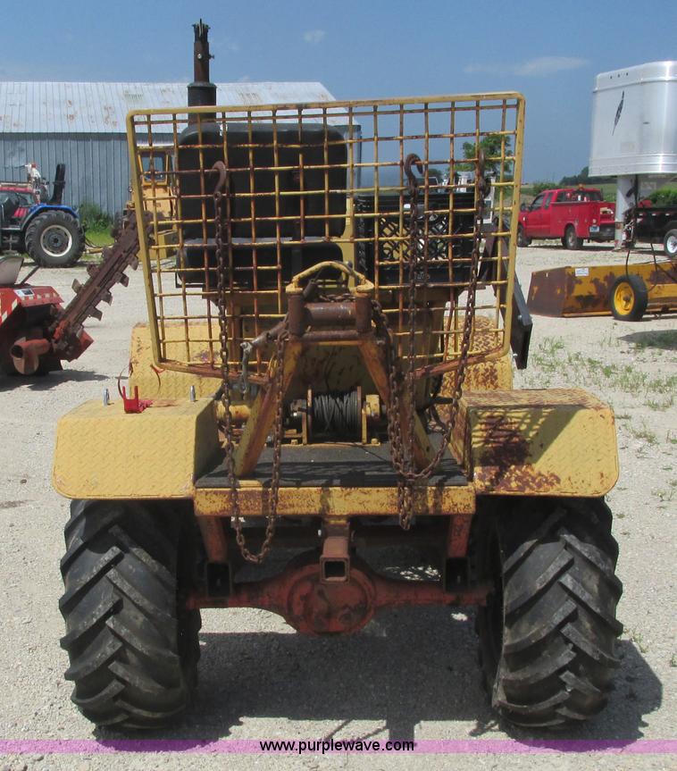 image for item K4068 Mini log skidder