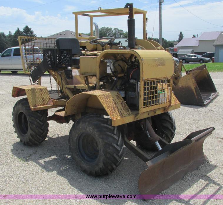 image for item K4068 Mini log skidder
