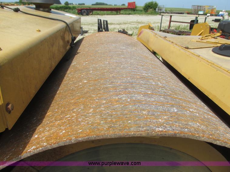 image for item K4071 Hypac C766B double drum vibratory roller