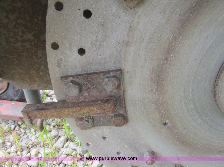 image for item K4098 Kwik Trench KT1200 wheel trencher