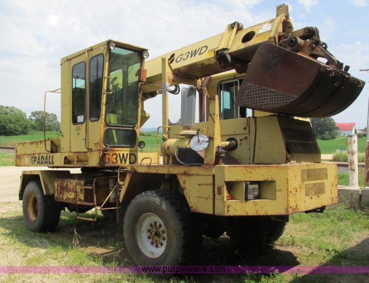 image for item K4101 Gradall G3WD rubber tired excavator