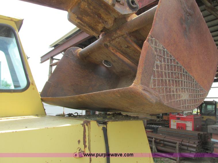 image for item K4101 Gradall G3WD rubber tired excavator