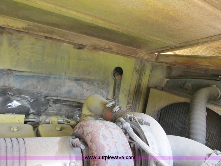 image for item K4101 Gradall G3WD rubber tired excavator