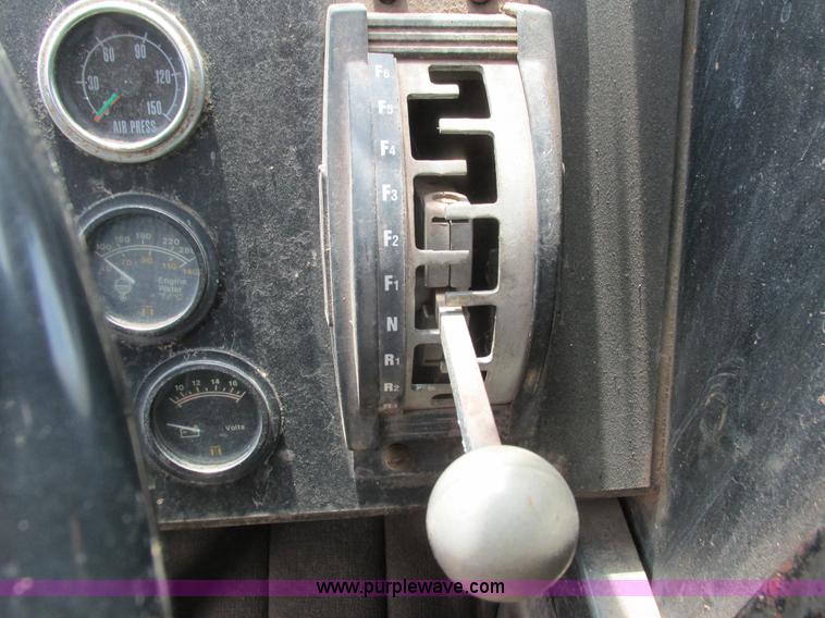 image for item K4101 Gradall G3WD rubber tired excavator