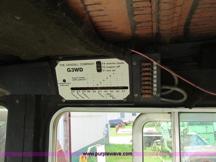 image for item K4101 Gradall G3WD rubber tired excavator