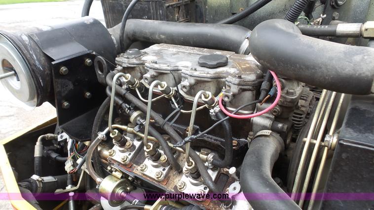 image for item K4594 Dynapac CC142C II pneumatic drum roller