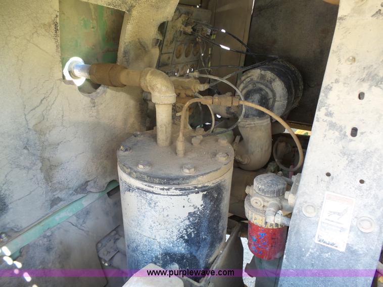 image for item K4694 2003 Sullair 185 air compressor