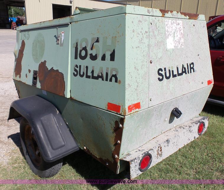 image for item K4695 2004 Sullair 185H air compressor