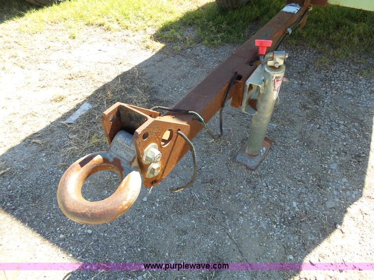 image for item K4695 2004 Sullair 185H air compressor