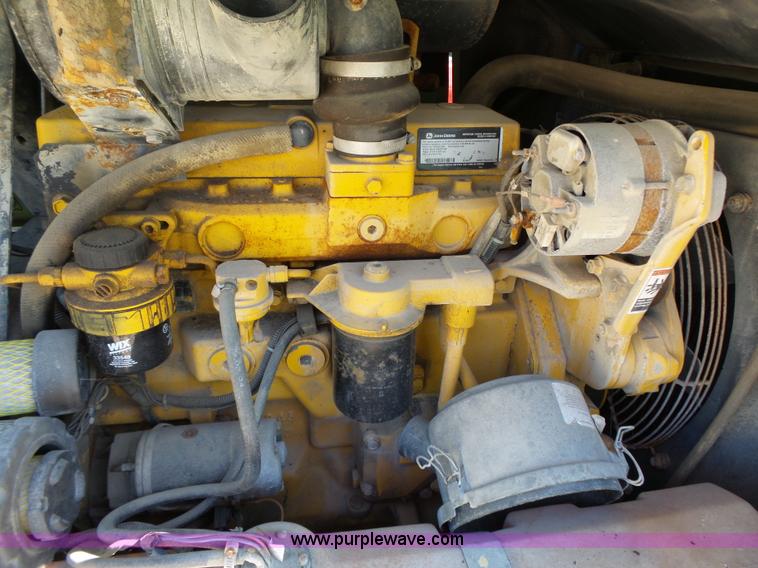 image for item K4695 2004 Sullair 185H air compressor