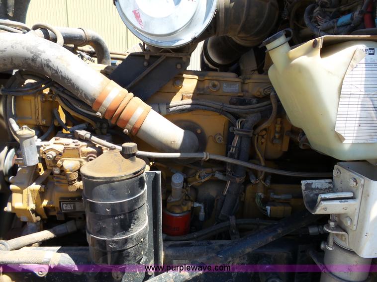 image for item K4705 1995 Kenworth T600B semi truck