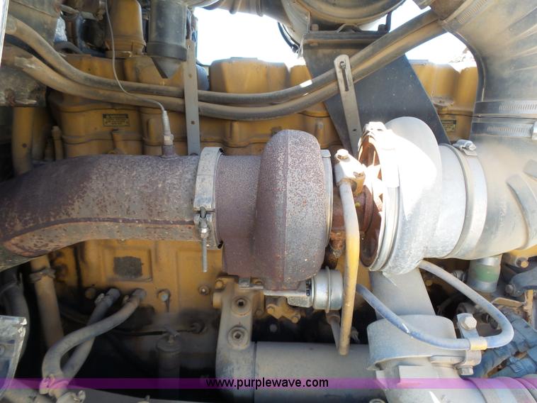 image for item K4705 1995 Kenworth T600B semi truck