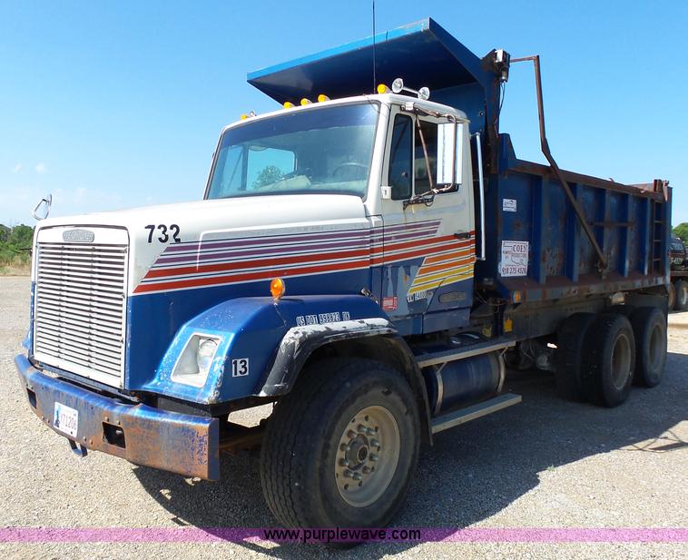 image for item K5275 1987 Freightliner FLC11264 dump truck