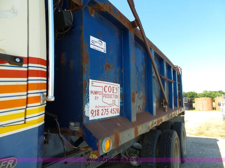 image for item K5275 1987 Freightliner FLC11264 dump truck