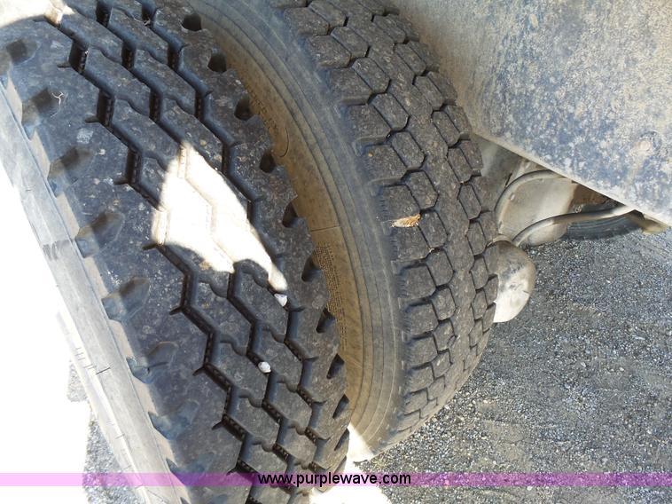 image for item K5275 1987 Freightliner FLC11264 dump truck