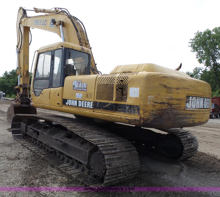 image for item K5313 1997 John Deere 790E LC excavator