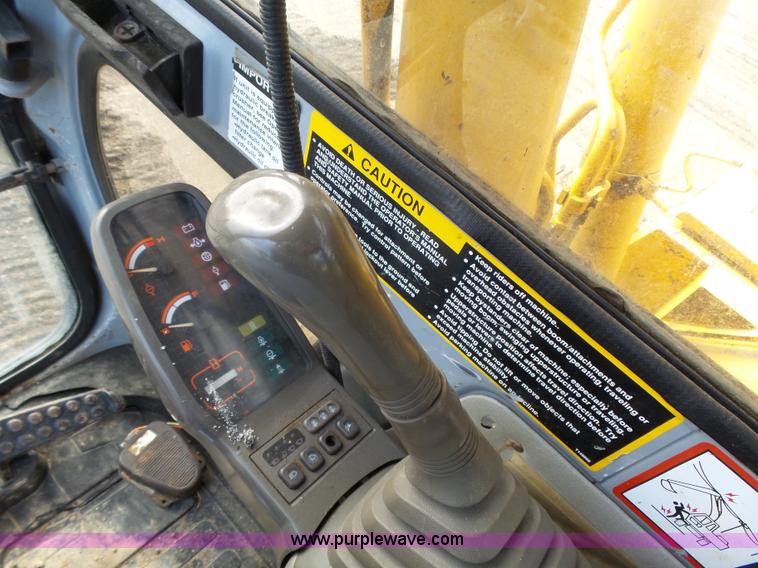 image for item K5313 1997 John Deere 790E LC excavator