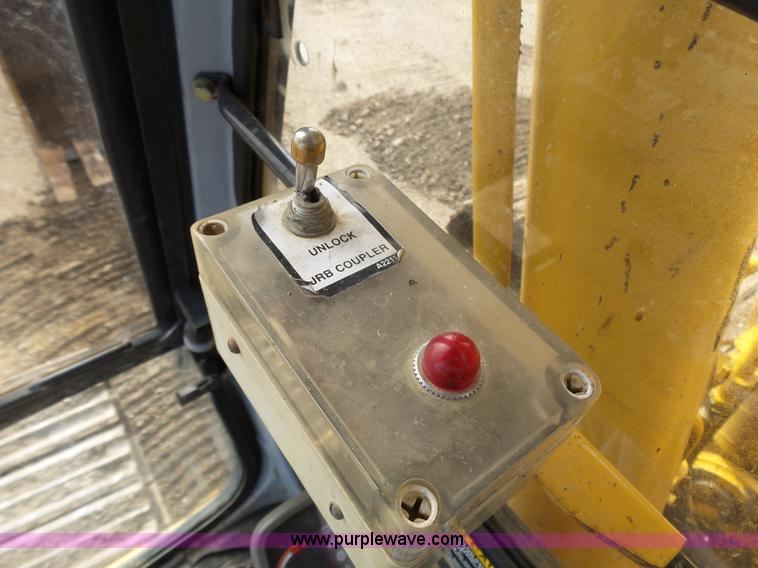 image for item K5313 1997 John Deere 790E LC excavator