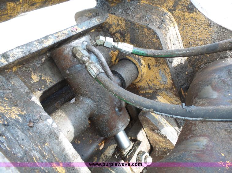 image for item K5313 1997 John Deere 790E LC excavator