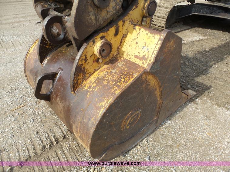 image for item K5313 1997 John Deere 790E LC excavator