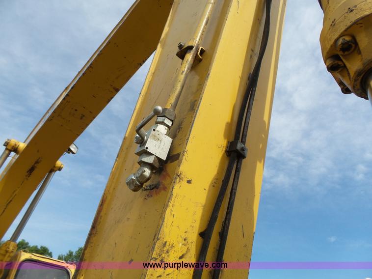 image for item K5313 1997 John Deere 790E LC excavator