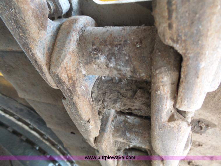 image for item K5313 1997 John Deere 790E LC excavator