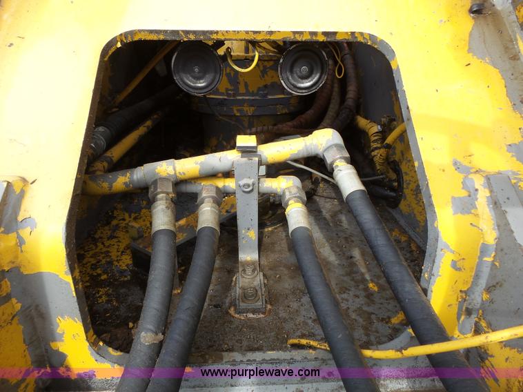 image for item K5313 1997 John Deere 790E LC excavator