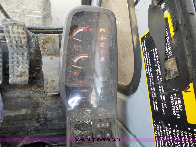 image for item K5315 1995 John Deere 790E LC excavator