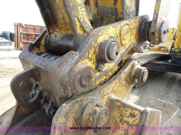 image for item K5315 1995 John Deere 790E LC excavator