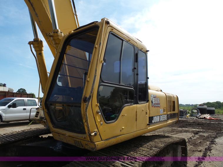 image for item K5315 1995 John Deere 790E LC excavator