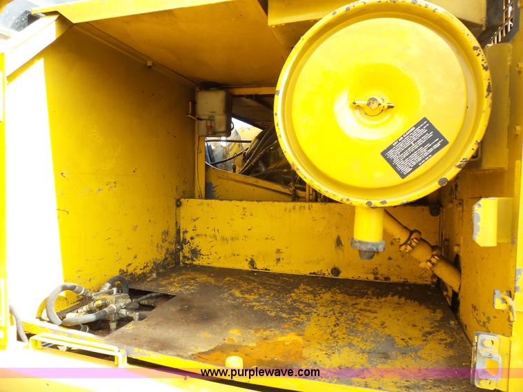 image for item K5315 1995 John Deere 790E LC excavator