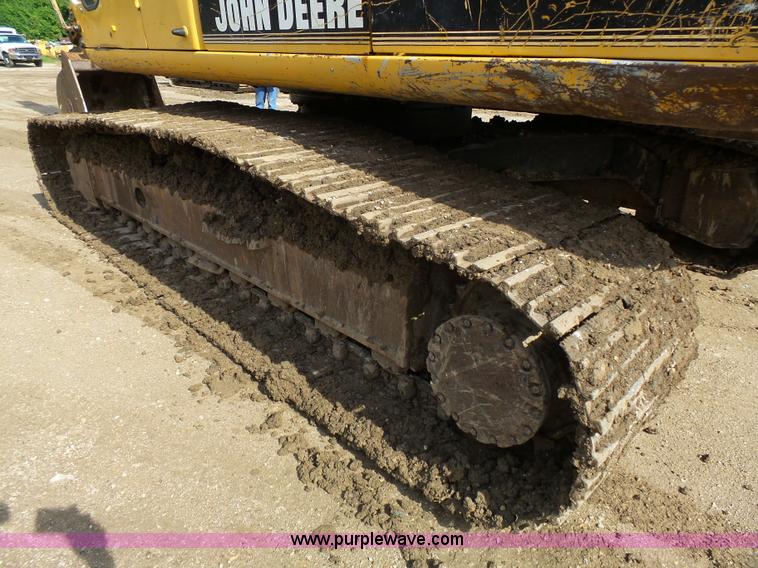 image for item K5315 1995 John Deere 790E LC excavator