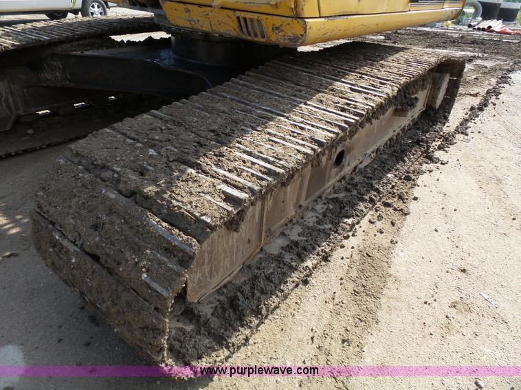 image for item K5315 1995 John Deere 790E LC excavator