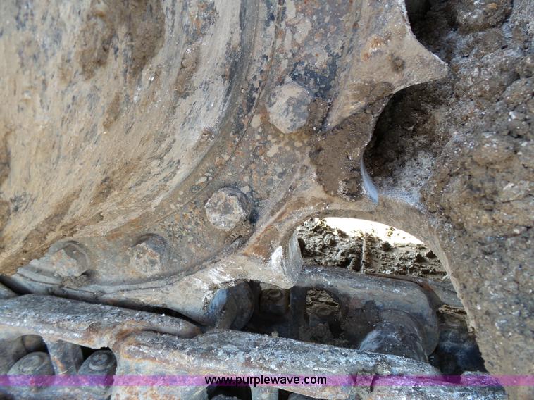 image for item K5315 1995 John Deere 790E LC excavator