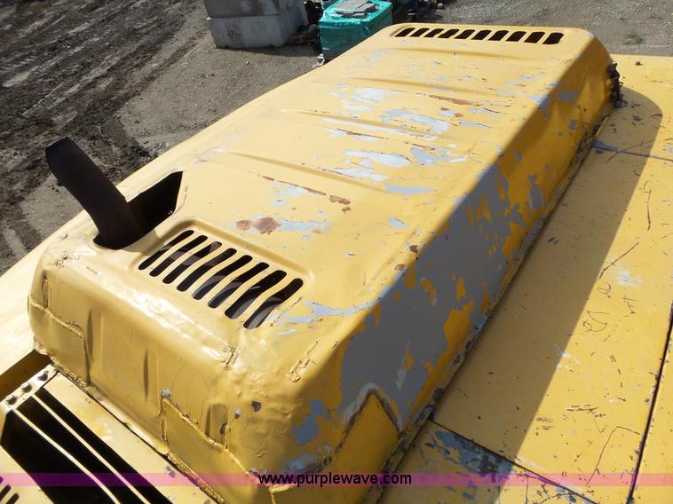 image for item K5315 1995 John Deere 790E LC excavator