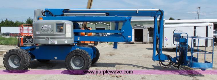 image for item K5325 2004 Genie Z60/34 boom lift