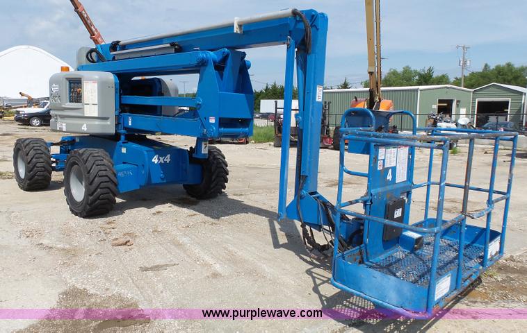 image for item K5325 2004 Genie Z60/34 boom lift