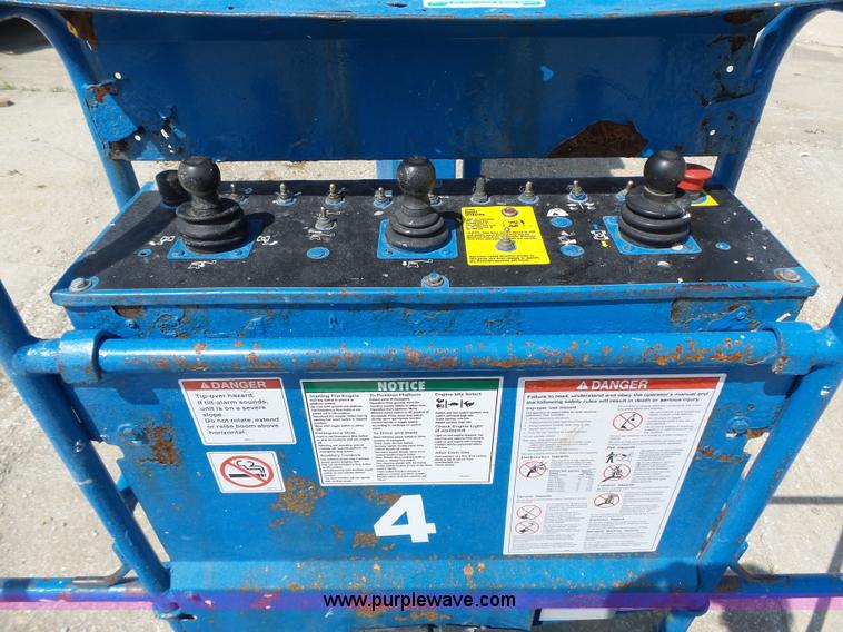 image for item K5325 2004 Genie Z60/34 boom lift