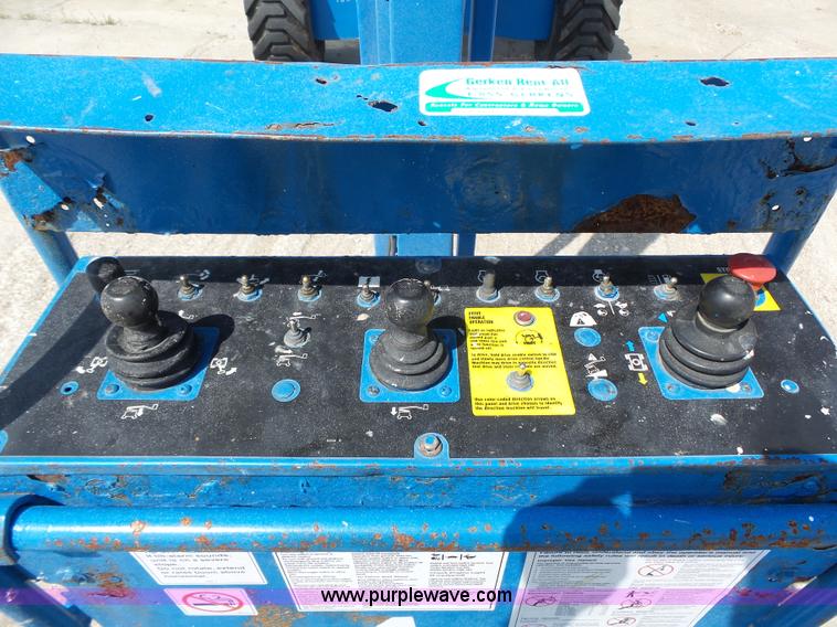 image for item K5325 2004 Genie Z60/34 boom lift
