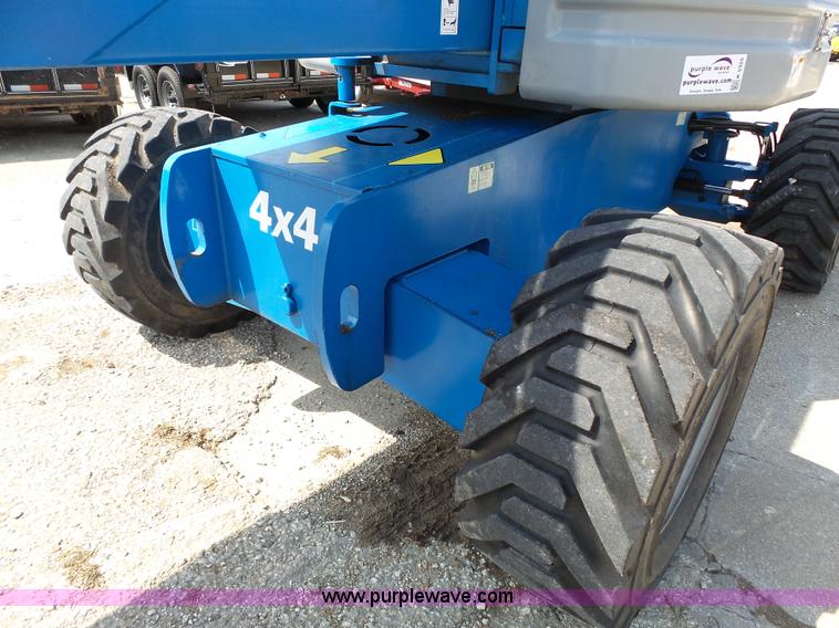 image for item K5325 2004 Genie Z60/34 boom lift