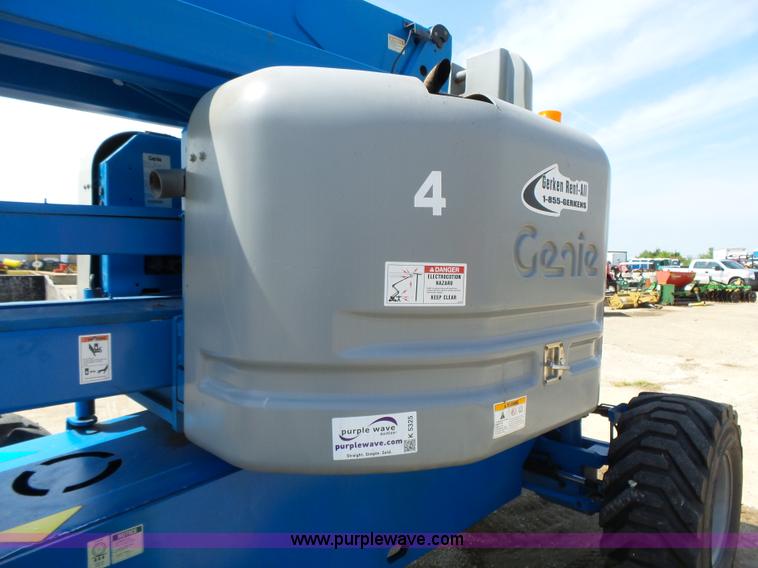 image for item K5325 2004 Genie Z60/34 boom lift