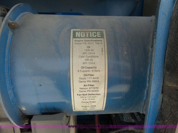 image for item K5325 2004 Genie Z60/34 boom lift