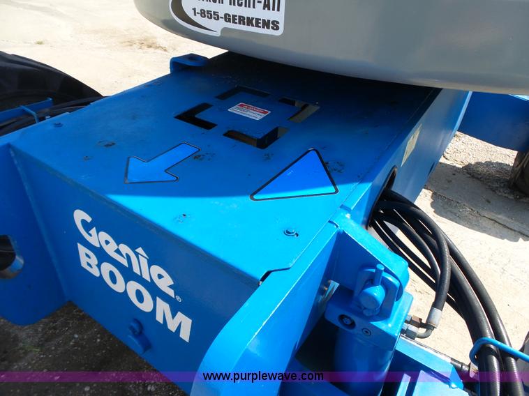 image for item K5325 2004 Genie Z60/34 boom lift
