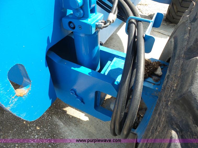 image for item K5325 2004 Genie Z60/34 boom lift