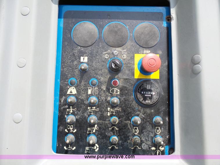 image for item K5325 2004 Genie Z60/34 boom lift