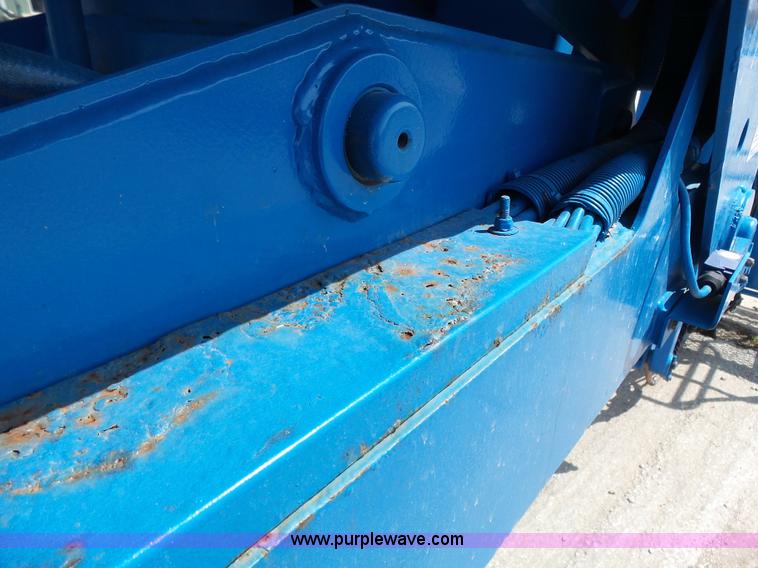 image for item K5325 2004 Genie Z60/34 boom lift