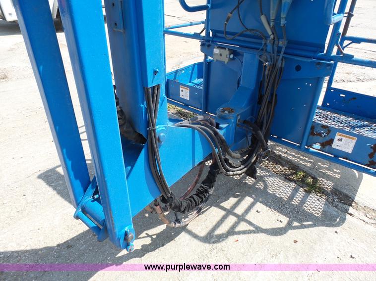image for item K5325 2004 Genie Z60/34 boom lift