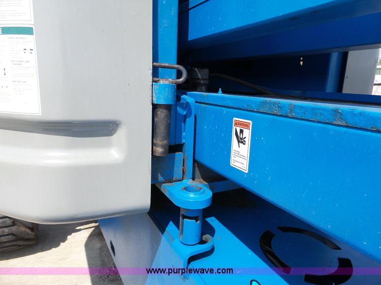 image for item K5325 2004 Genie Z60/34 boom lift